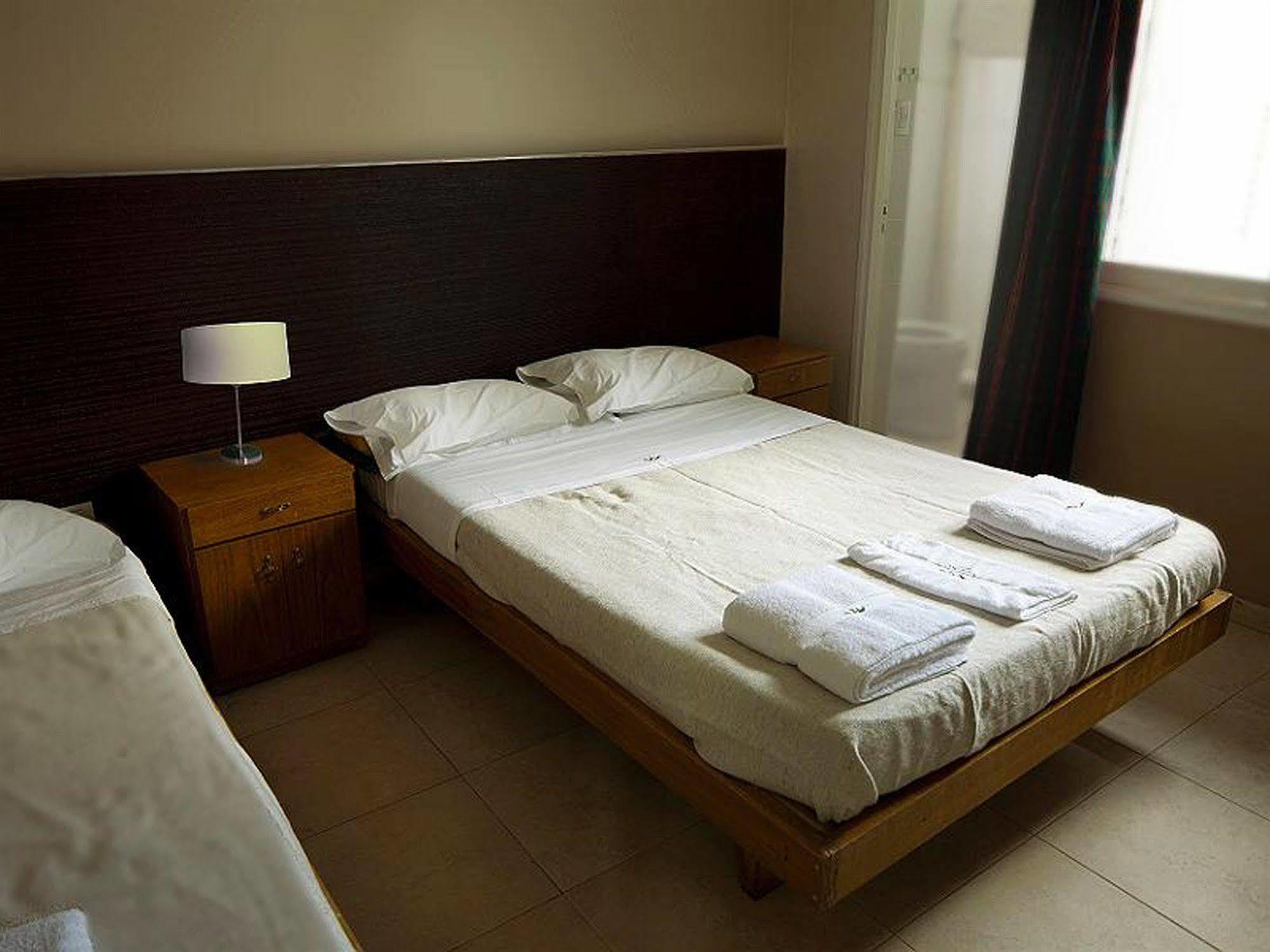 Hotel Rincon Vasco Mendoza Buitenkant foto
