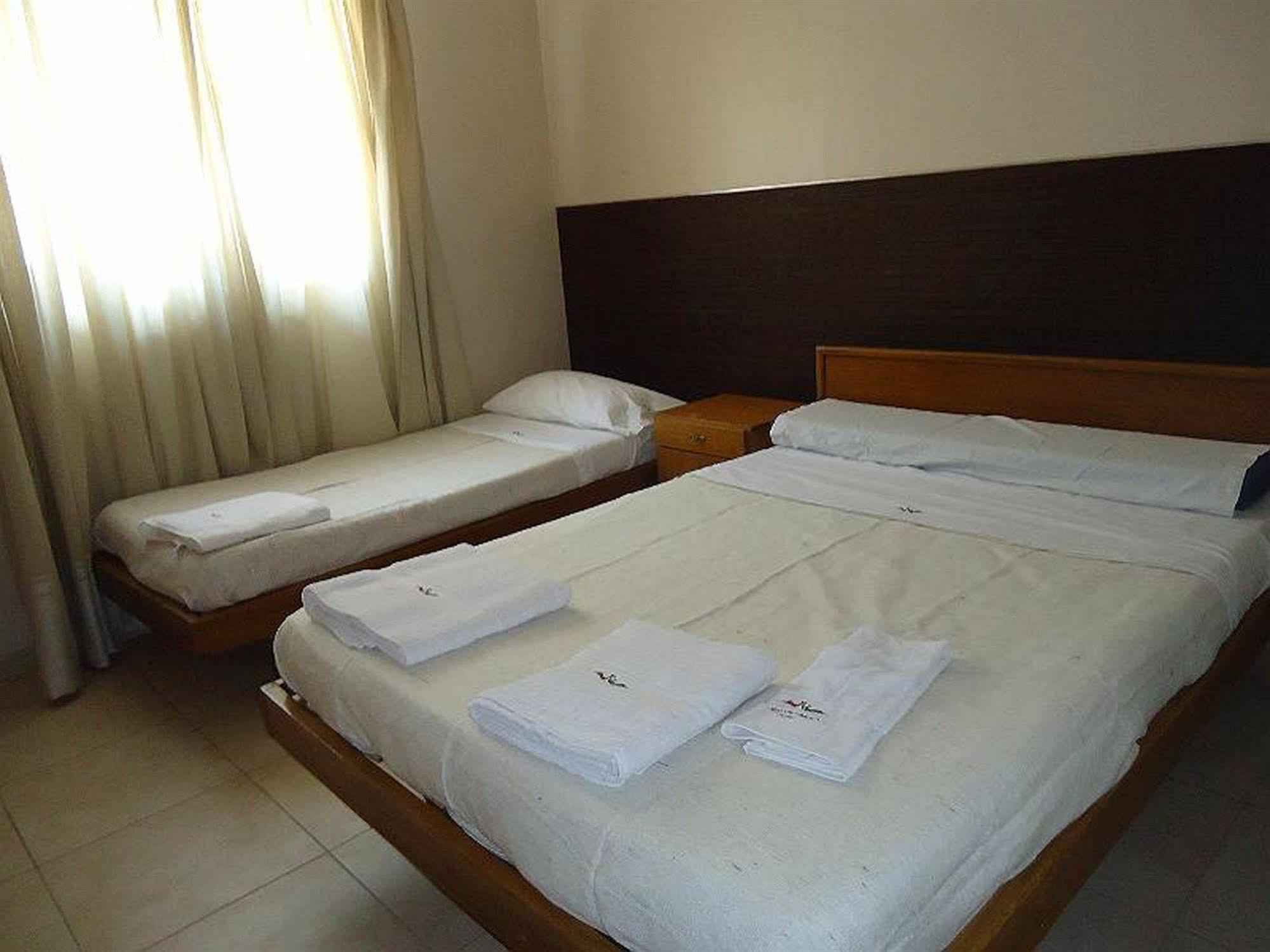 Hotel Rincon Vasco Mendoza Buitenkant foto