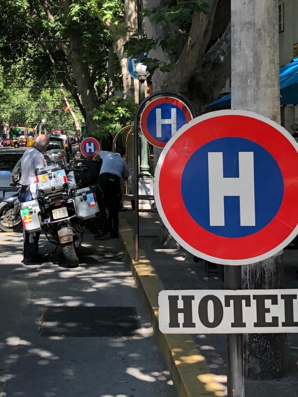 Hotel Rincon Vasco Mendoza Buitenkant foto